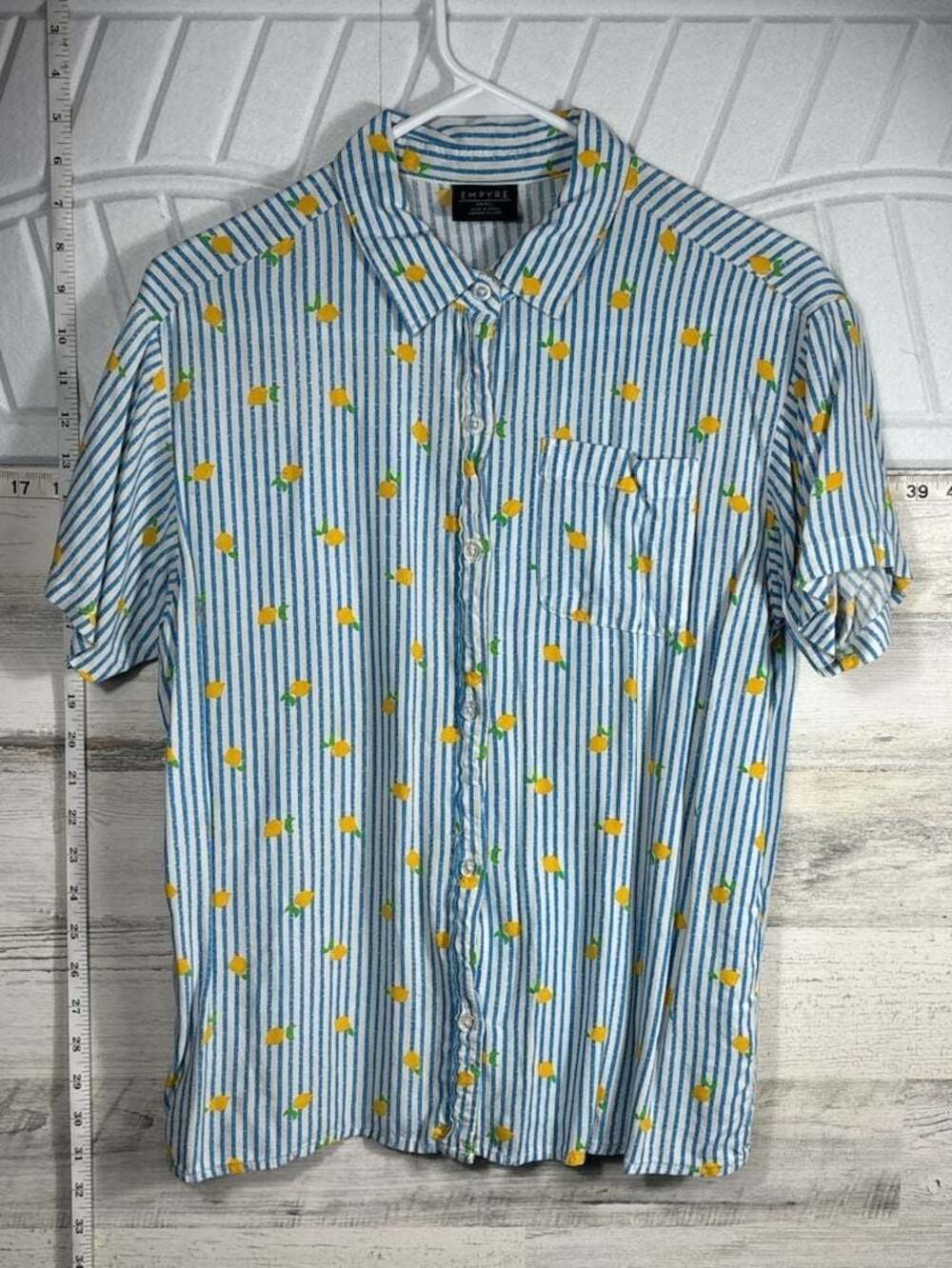 Empyre Blue and White Stripe Lemon Print Short Sleeve Button Down Shirt Size S